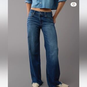 American Eagle Dreamy Drape Stretch Low-Rise Baggy Wide-Leg Jean in Americana